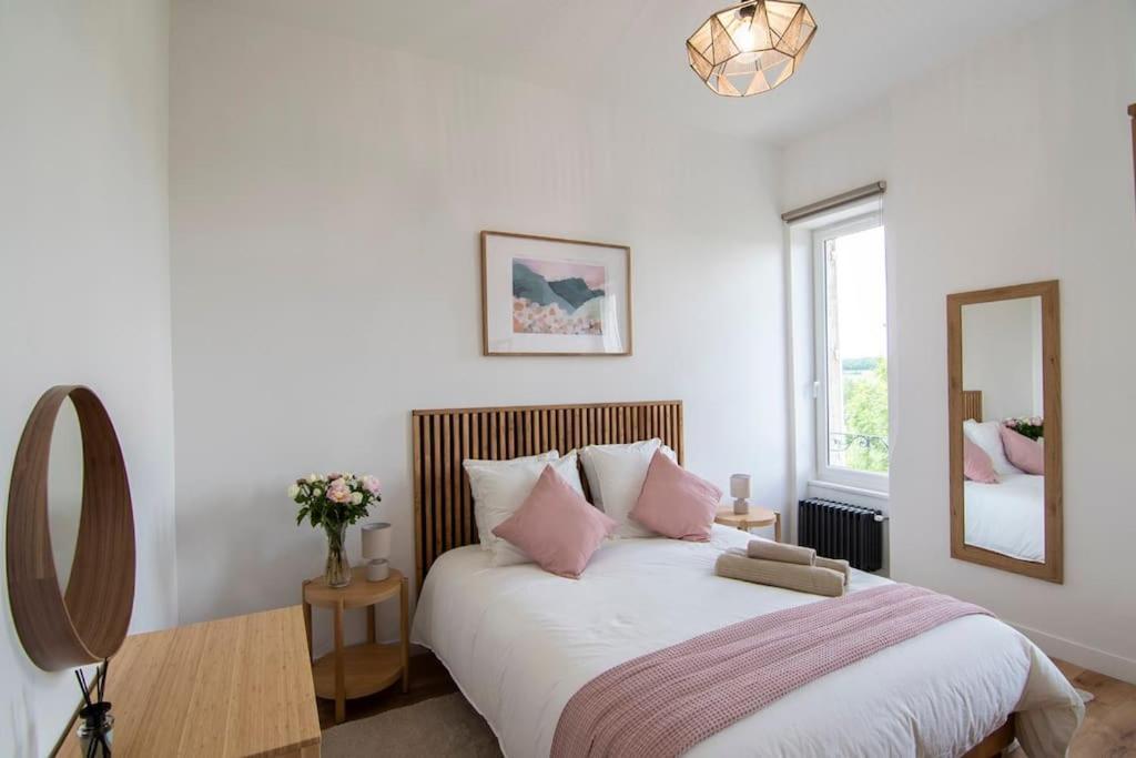 Treize Maison 3 Bed House In Centre Of Saint Severin Eksteriør bilde